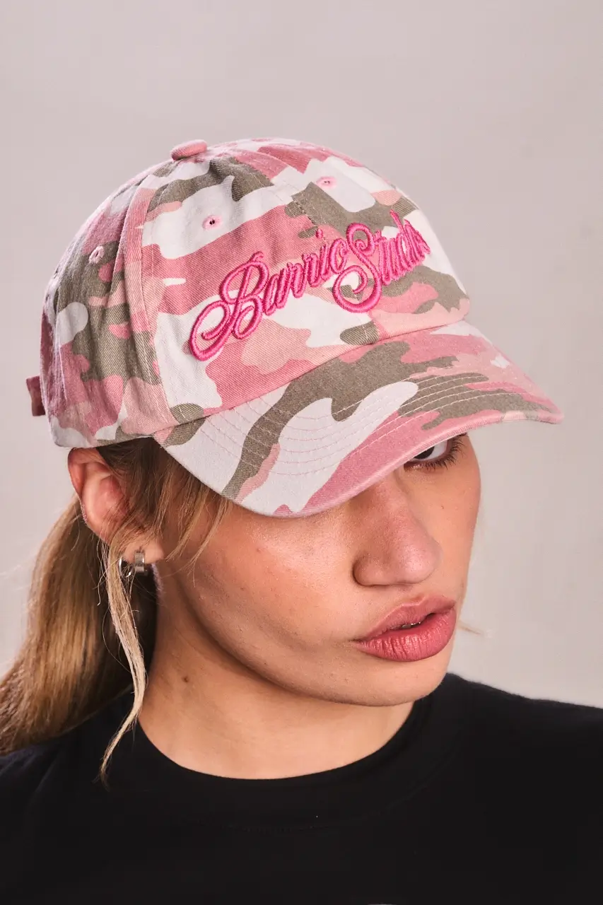Bordado en gorra 3